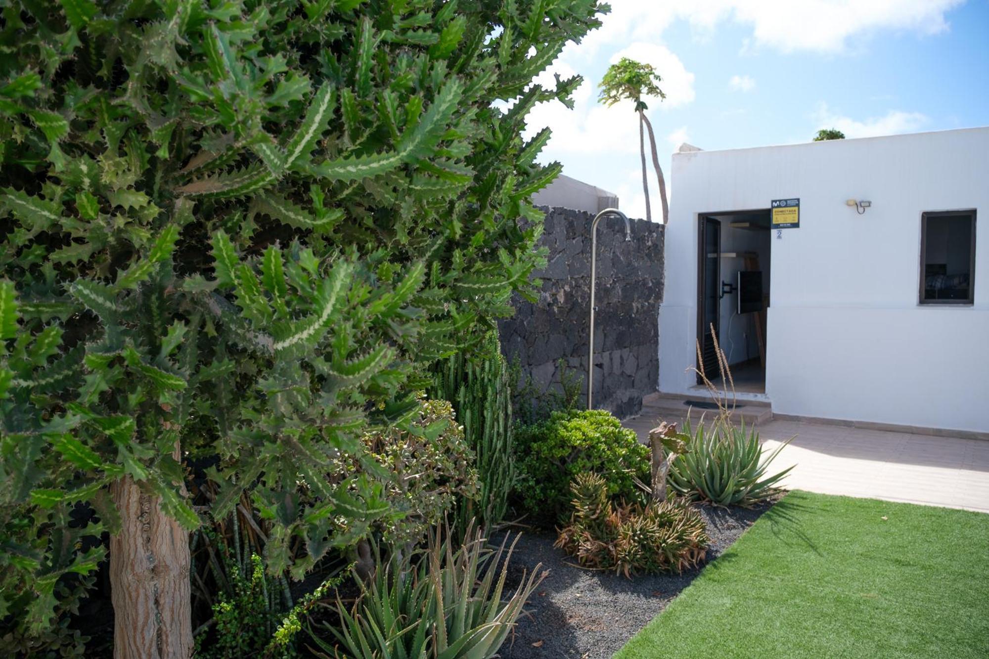 Casa Nepal Apartment Playa Blanca  Exterior photo